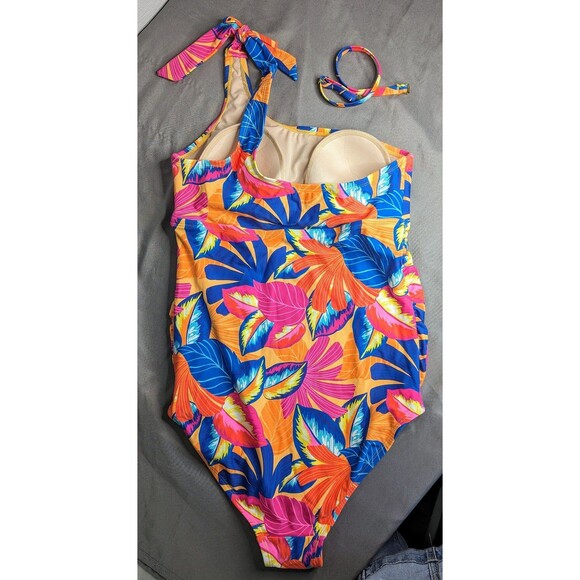 Isabel Maternity Asymmetric Tie Shoulder One Piece Maternity Swimsuit Floral Med - Picture 4 of 6